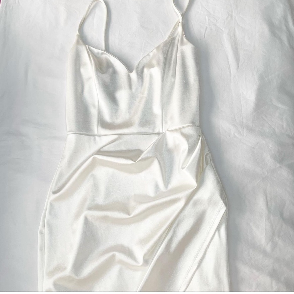 Windsor white dress